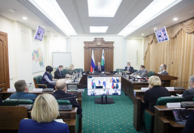 Белгородских чиновников отчитали за грубость при общении с гражданами