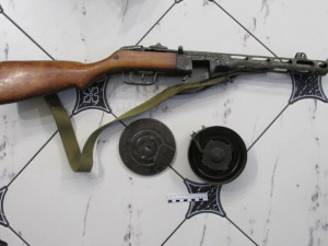 Белгородские полицейские нашли огнестрельное оружие в сауне