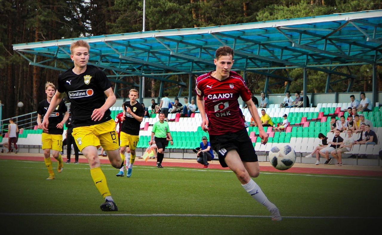 Футболисты &laquo;Салюта&raquo; обыграли &laquo;Красаву&raquo;&nbsp;