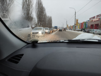 Белгород встал в предновогодней пробке