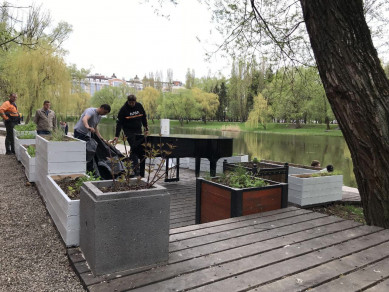 В Белгороде в парк Победы вернули рояль