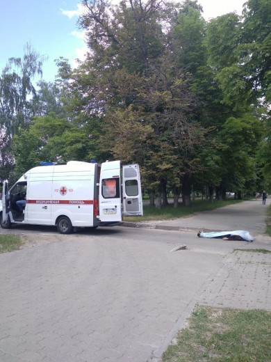 В Белгороде на улице умер мужчина