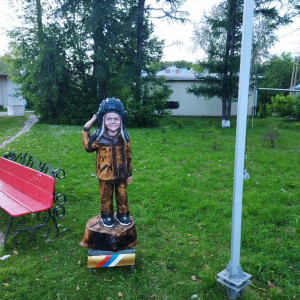 В Омутнинске установили скульптуру белгородскому Алёше