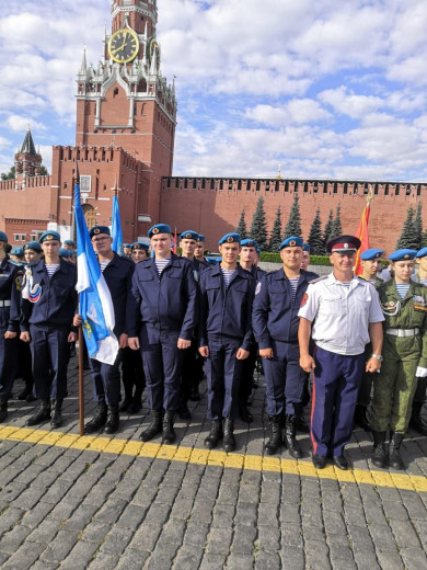Белгородские курсанты стали участниками парада на Красной площади Москвы