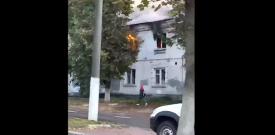 В Белгороде на Богданке горела двухэтажка