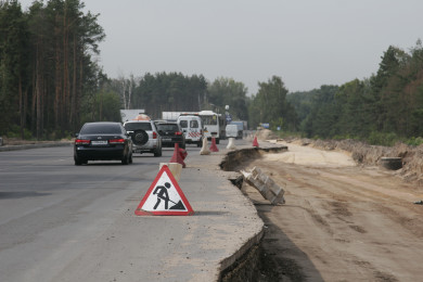Белгородских чиновников заставили отремонтировать дорогу