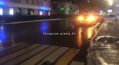 В центре Белгорода иномарка сбила пешехода на зебре