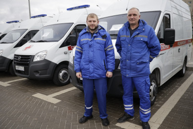 Белгородские медики получили новые автомобили скорой помощи 