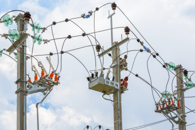 Белгородские энергетики продолжат автоматизацию сетей в трех районах области