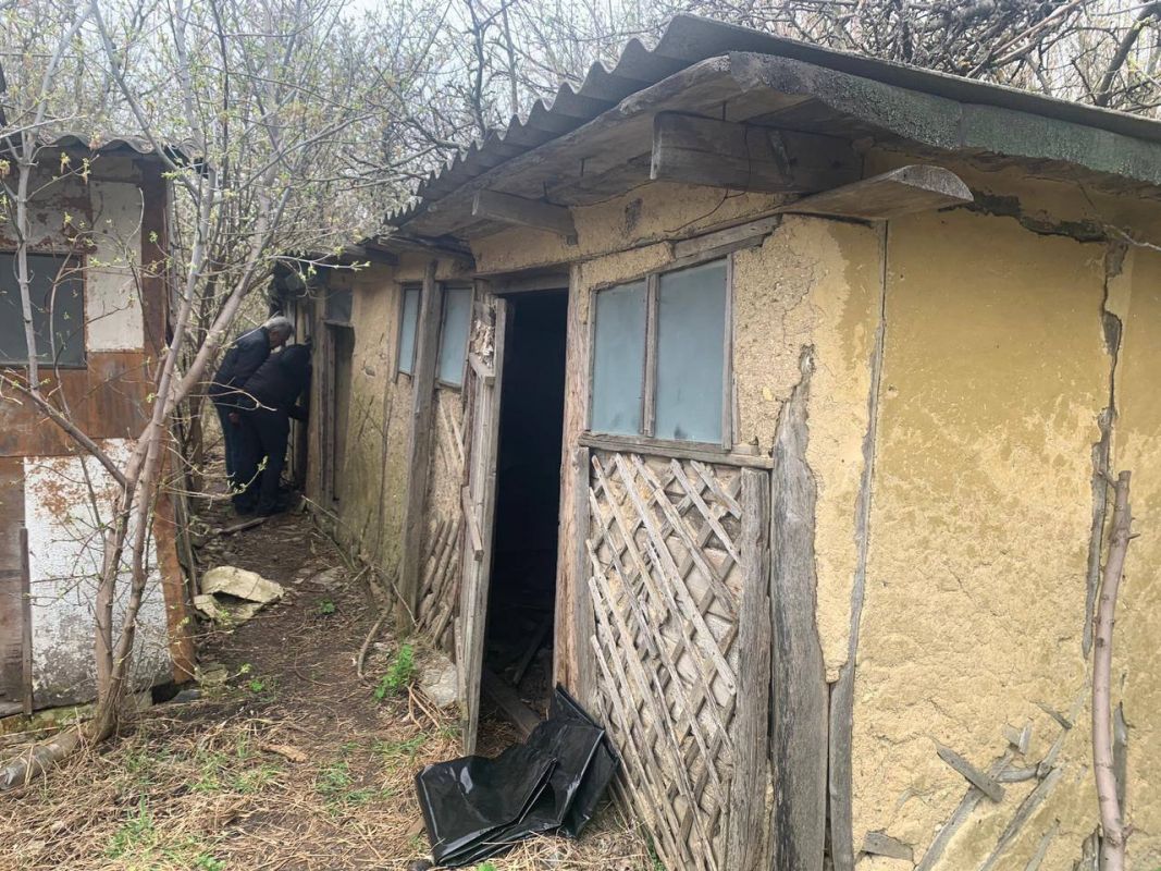 В Прохоровском районе нашли труп под кучей мусора