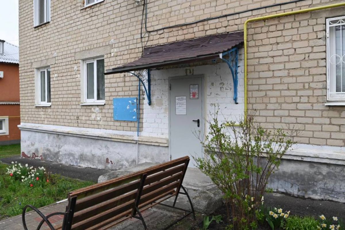 В Белгороде трескается многоквартирный дом