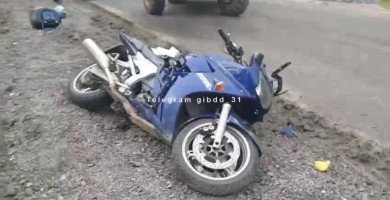 В Федосеевке мотоциклист влетел в экскаватор и умер