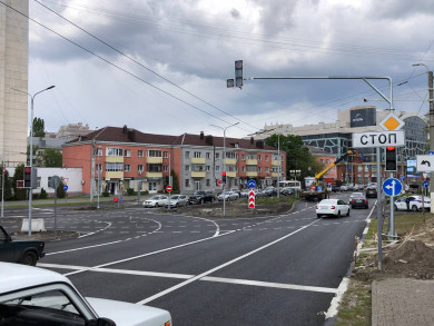 В центре Белгорода заработал новый светофор