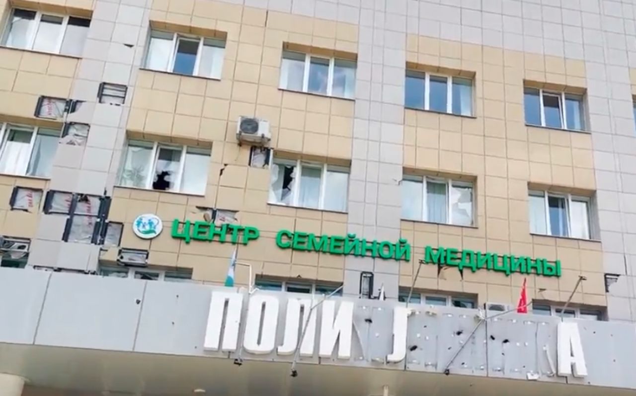 В Шебекинскую ЦРБ начали возвращаться врачи и пациенты