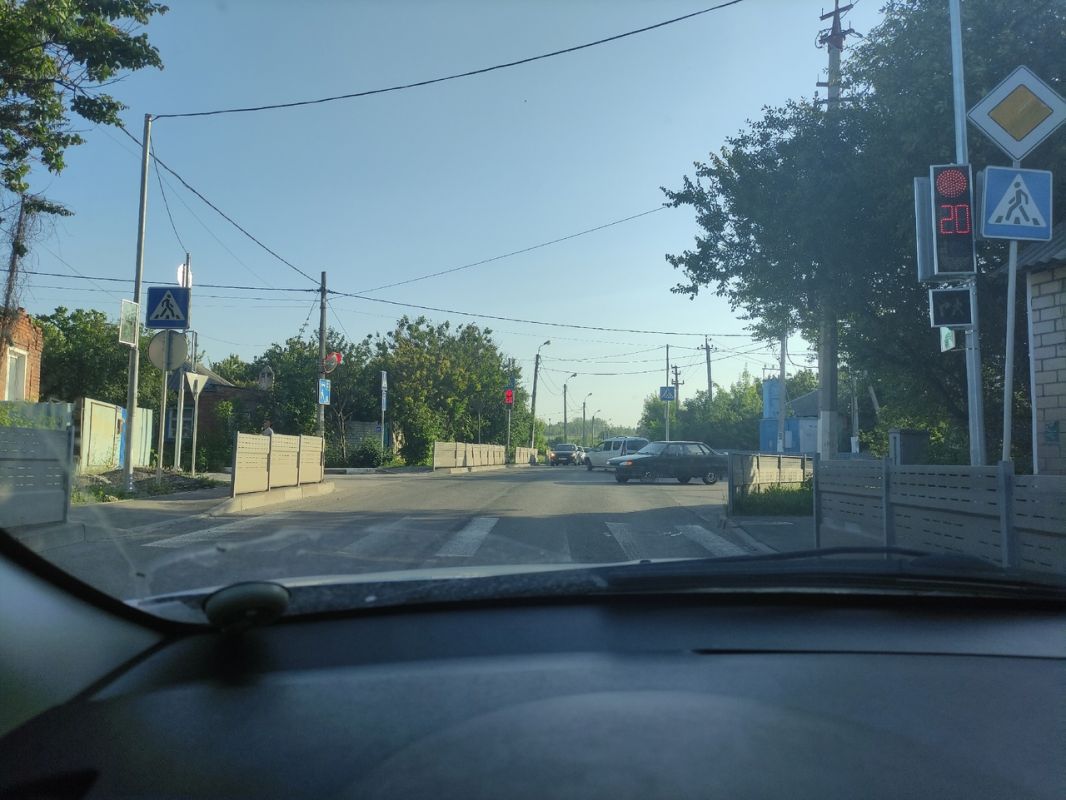 В Белгороде заработал еще один новый светофор