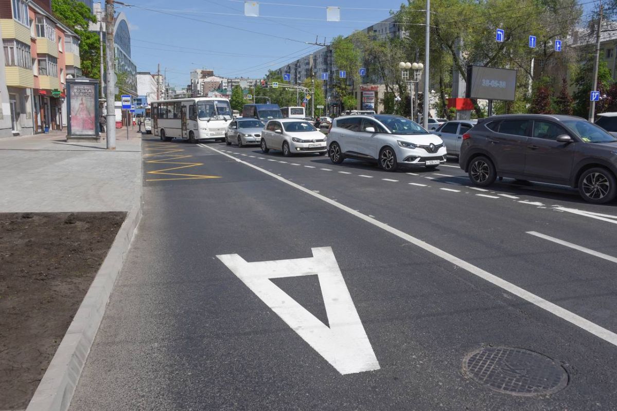 В Белгороде возле «1000 мелочей» установили камеры на выделенку