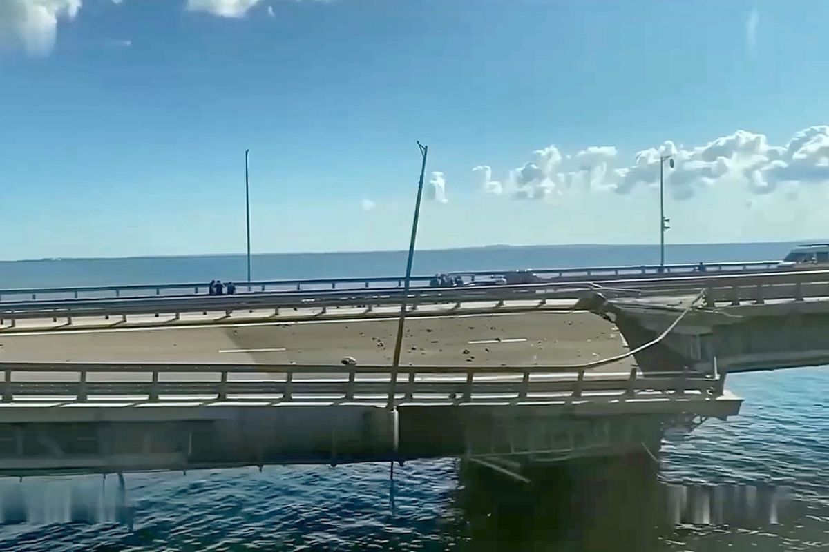 Двустороннее движение по&nbsp;Крымскому мосту будет закрыто до&nbsp;15 сентября