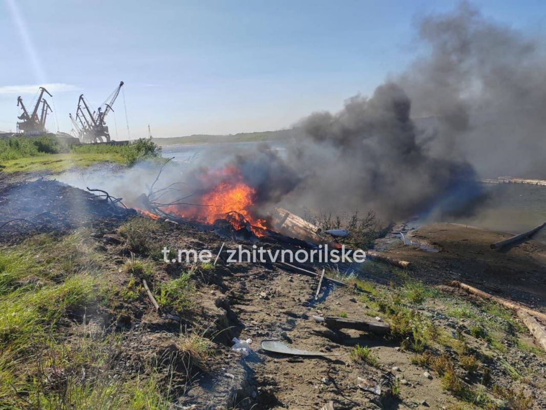 Два человека погибли при&nbsp;крушении частного самолёта