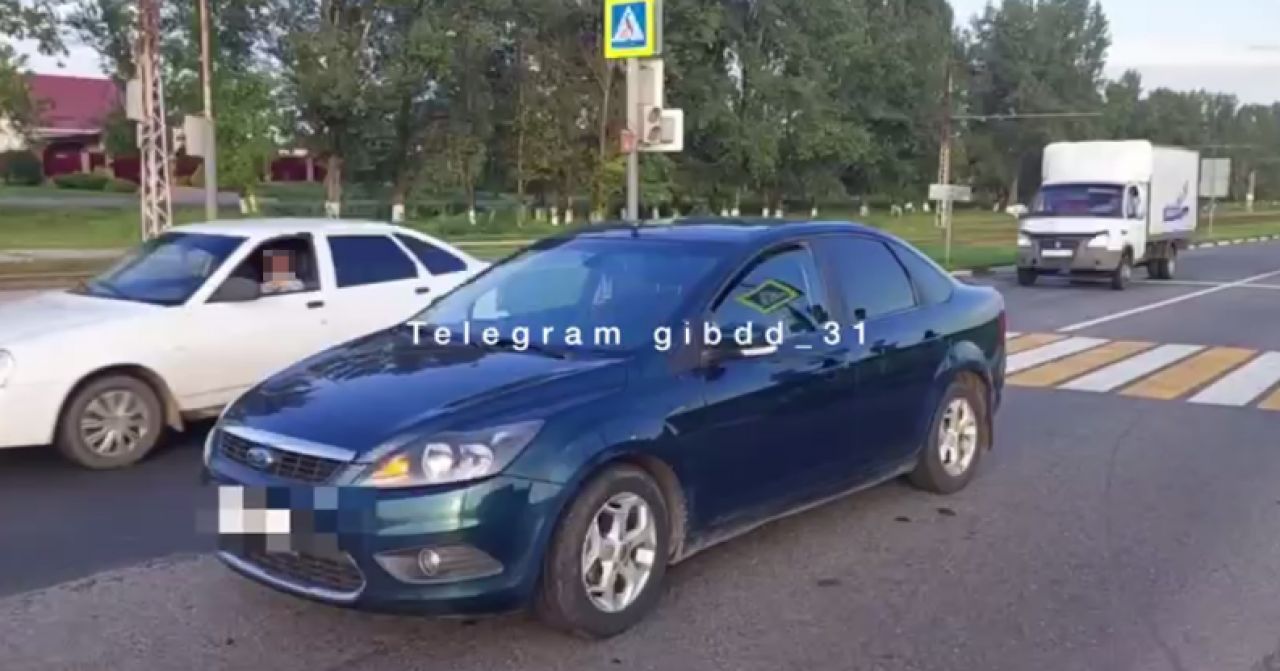 В Старом Осколе машина сбила девушку