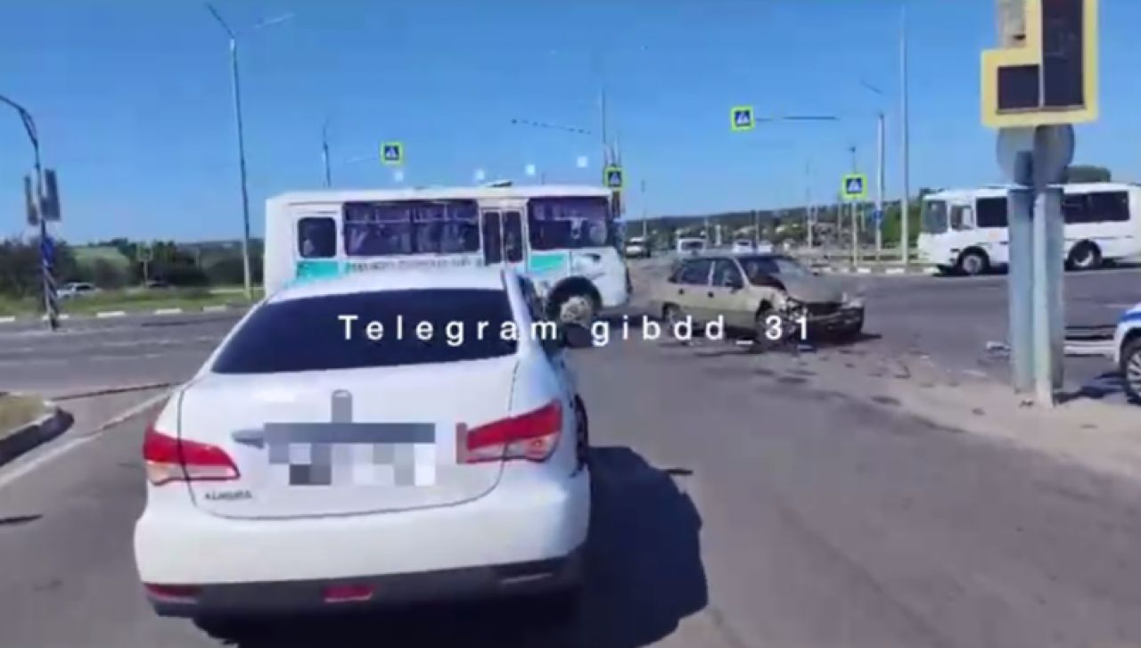 В Белгороде назвали причину аварии на умном перекрестке