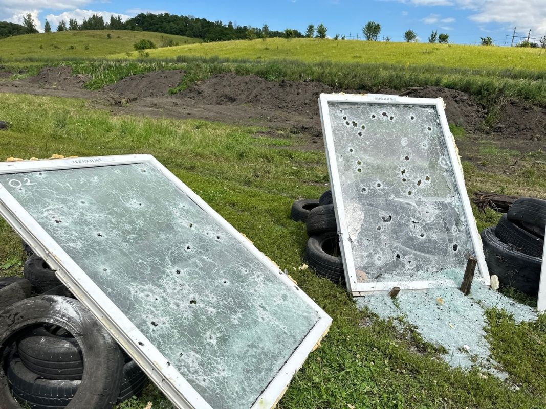 Партию бронепленки для белгородских школ пришлось покупать за пределами страны