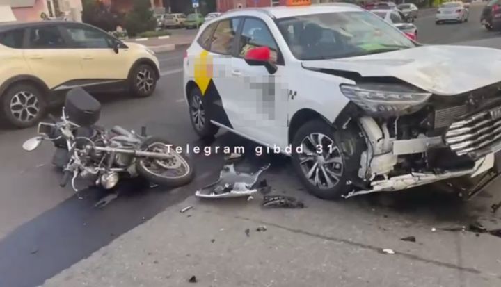 Полицейские прокомментировали аварию с мотоциклистом в центре Белгорода