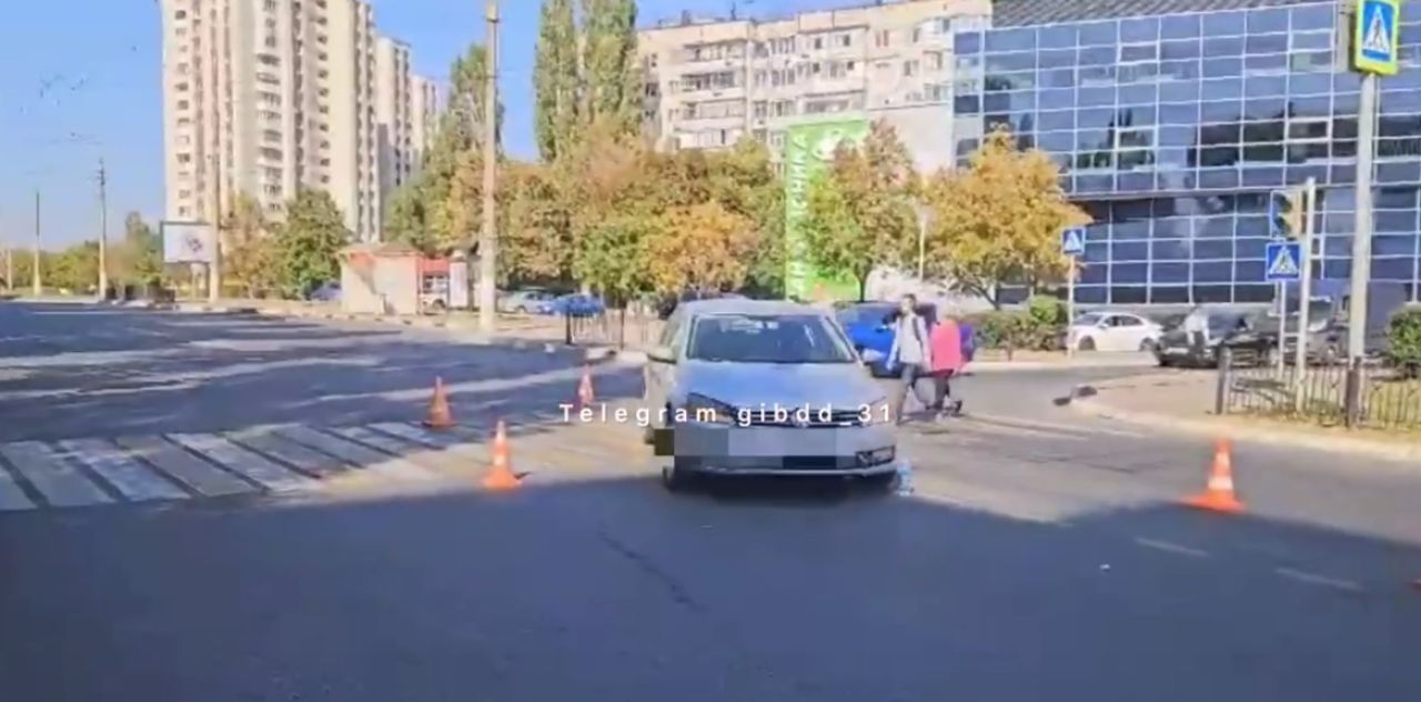 В Новом Осколе машина сбила мотоциклиста