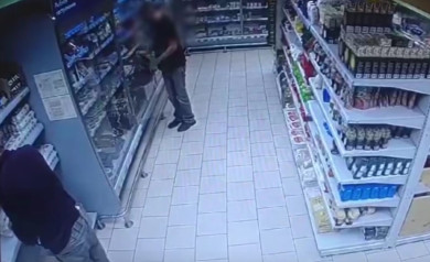 Белгородец украл в магазине полный пакет сливочного масла