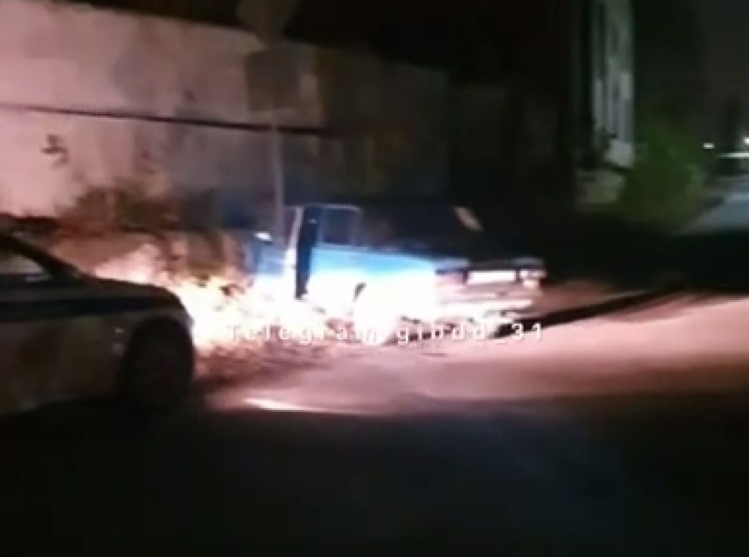 В Губкине пьяный водитель без прав въехал в забор