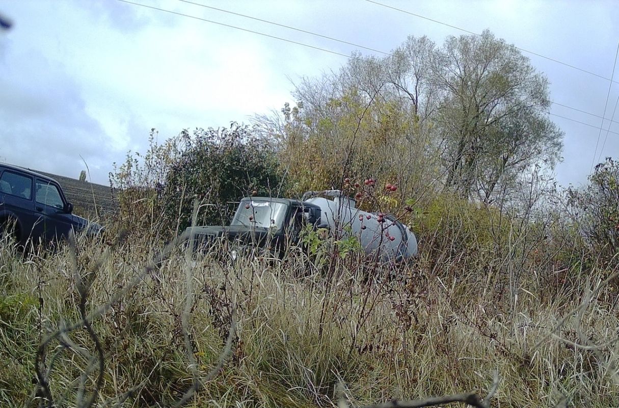 Ассенизатор и фекальная свалка попали в фотоловушку