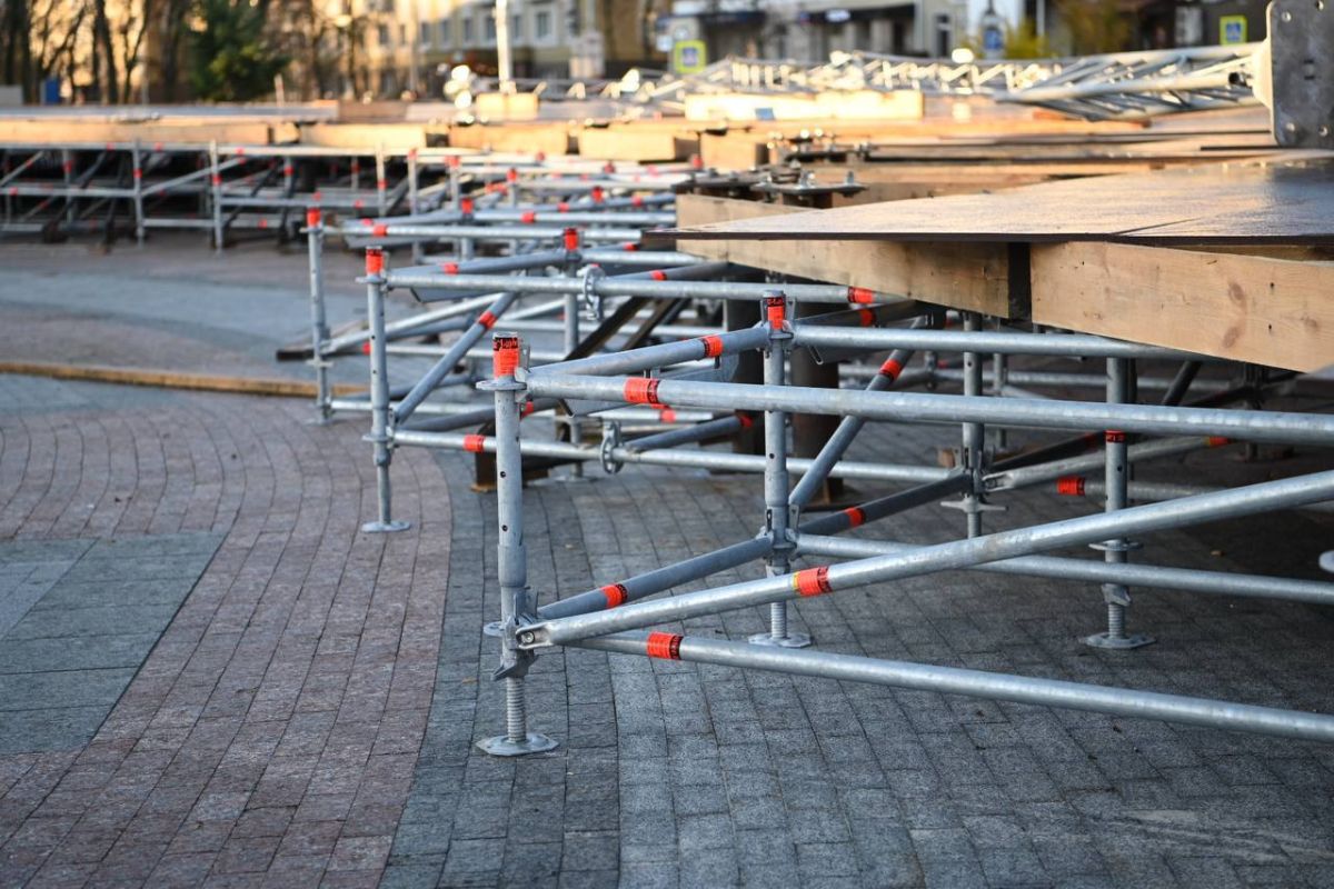 В Белгороде начнут собирать купол катка