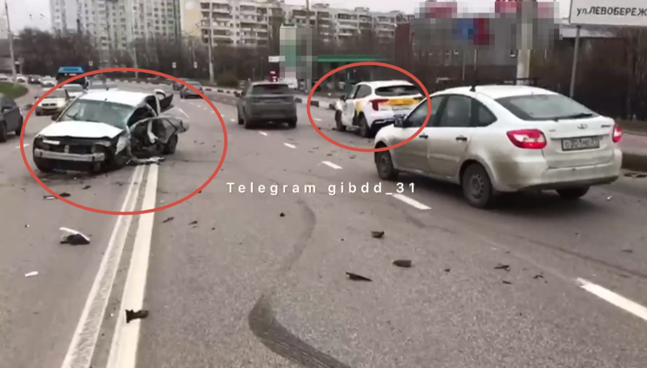 Полицейские прокомментировали громкую аварию на мосту возле БелГУ
