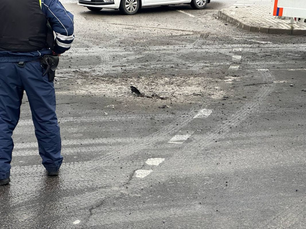 В Белгороде снаряд убил водителя на дороге