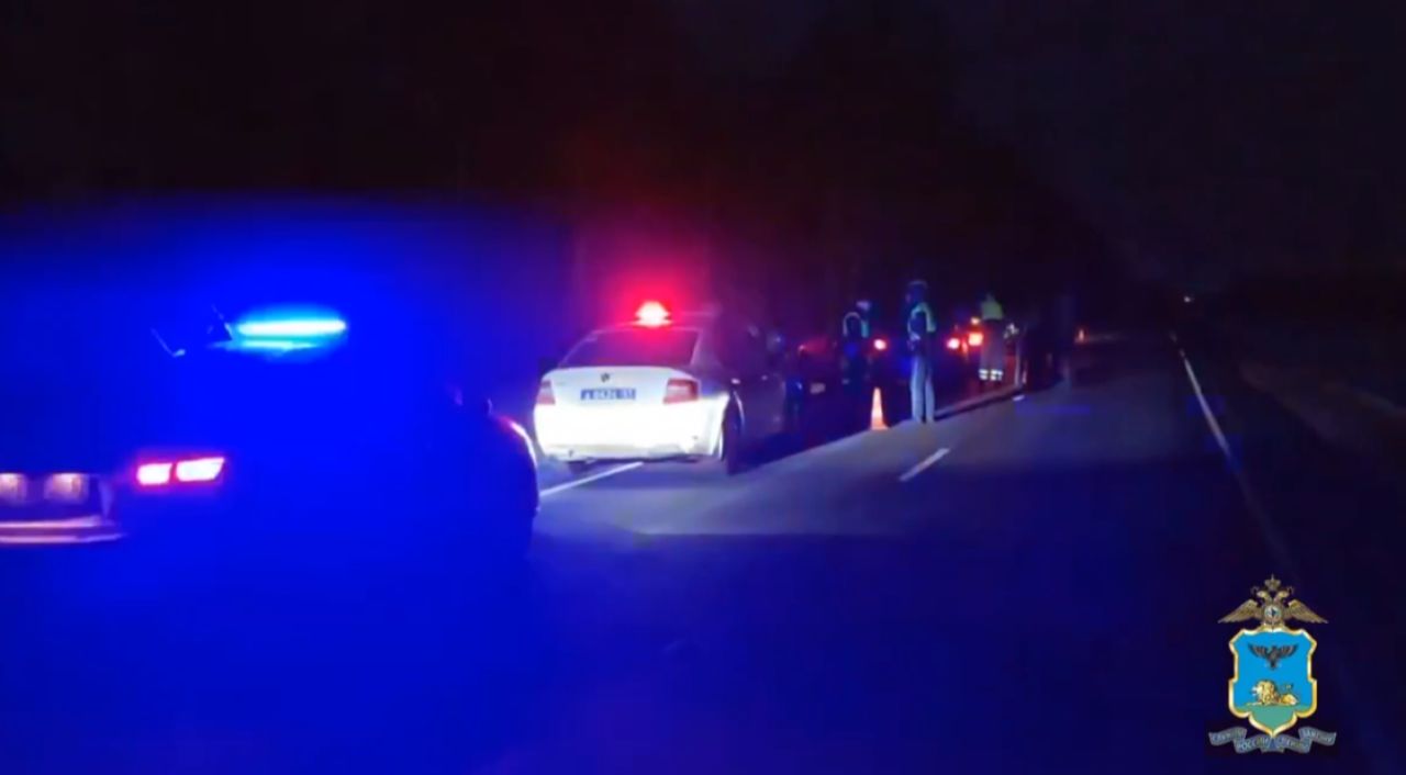 В Белгородской области подросток устроил гонки с полицией и попал в аварию