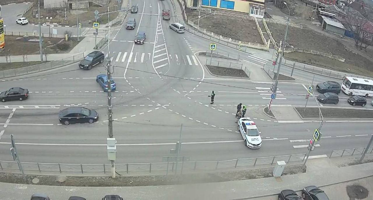 В Белгороде после обстрела перекрыли улицу Корочанскую