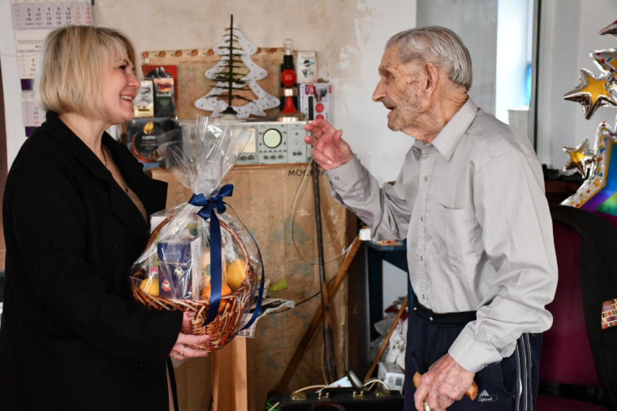 Белгородец Алексей Черменёв отметил вековой юбилей