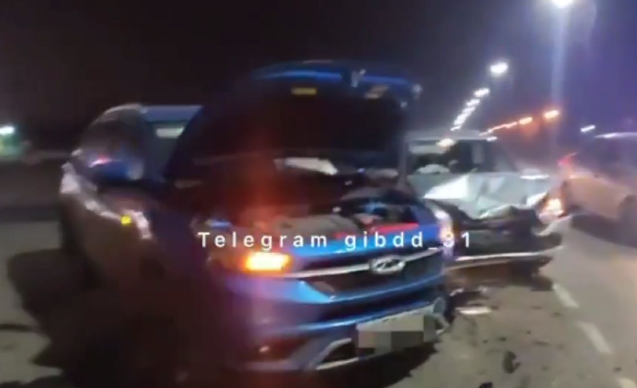 В Губкине женщина и девочка пострадали в столкновении двух машин