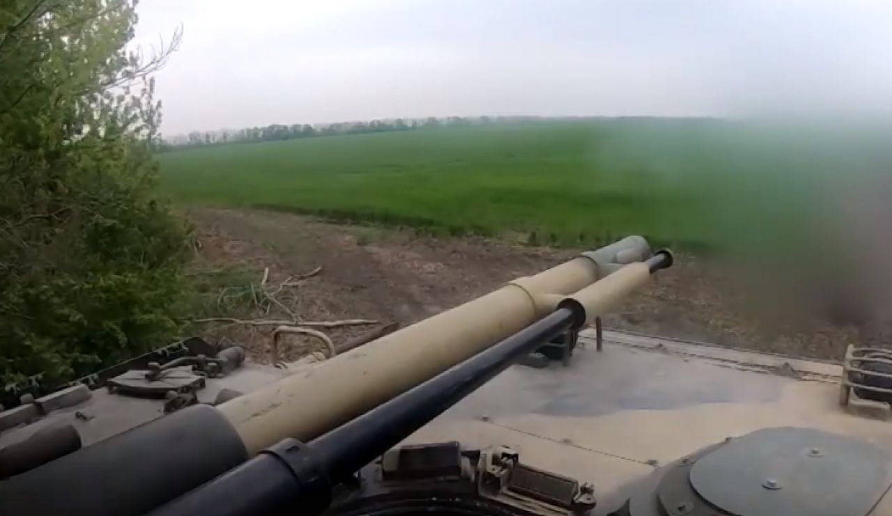 Минобороны опубликовало кадры работы военнослужащих на границе с Белгородской областью