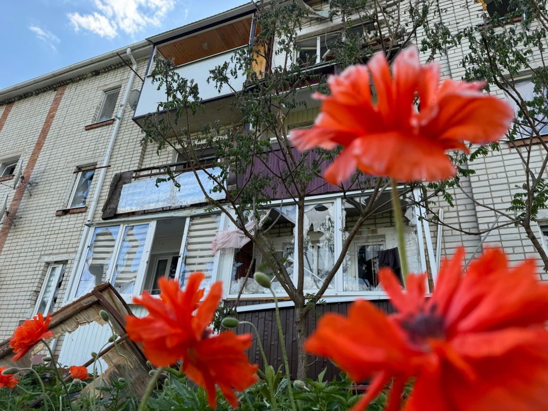 Белгородский губернатор потребовал увеличить темпы восстановления разрушенных квартир и машин