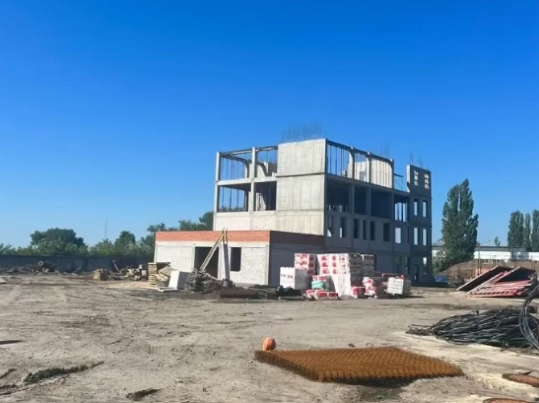 Белгородцам показали будущую детскую поликлинику на этапе строительства