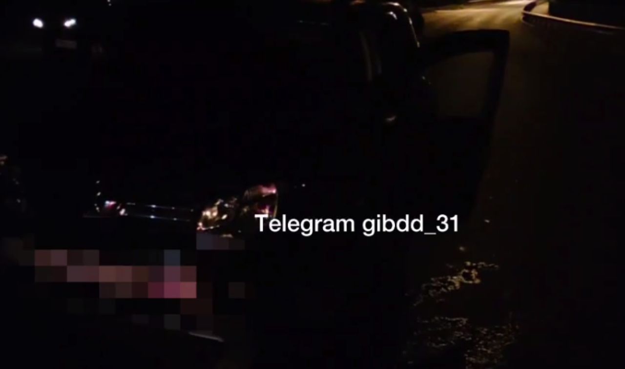 В Старом Осколе четыре человека пострадали в столкновении двух машин