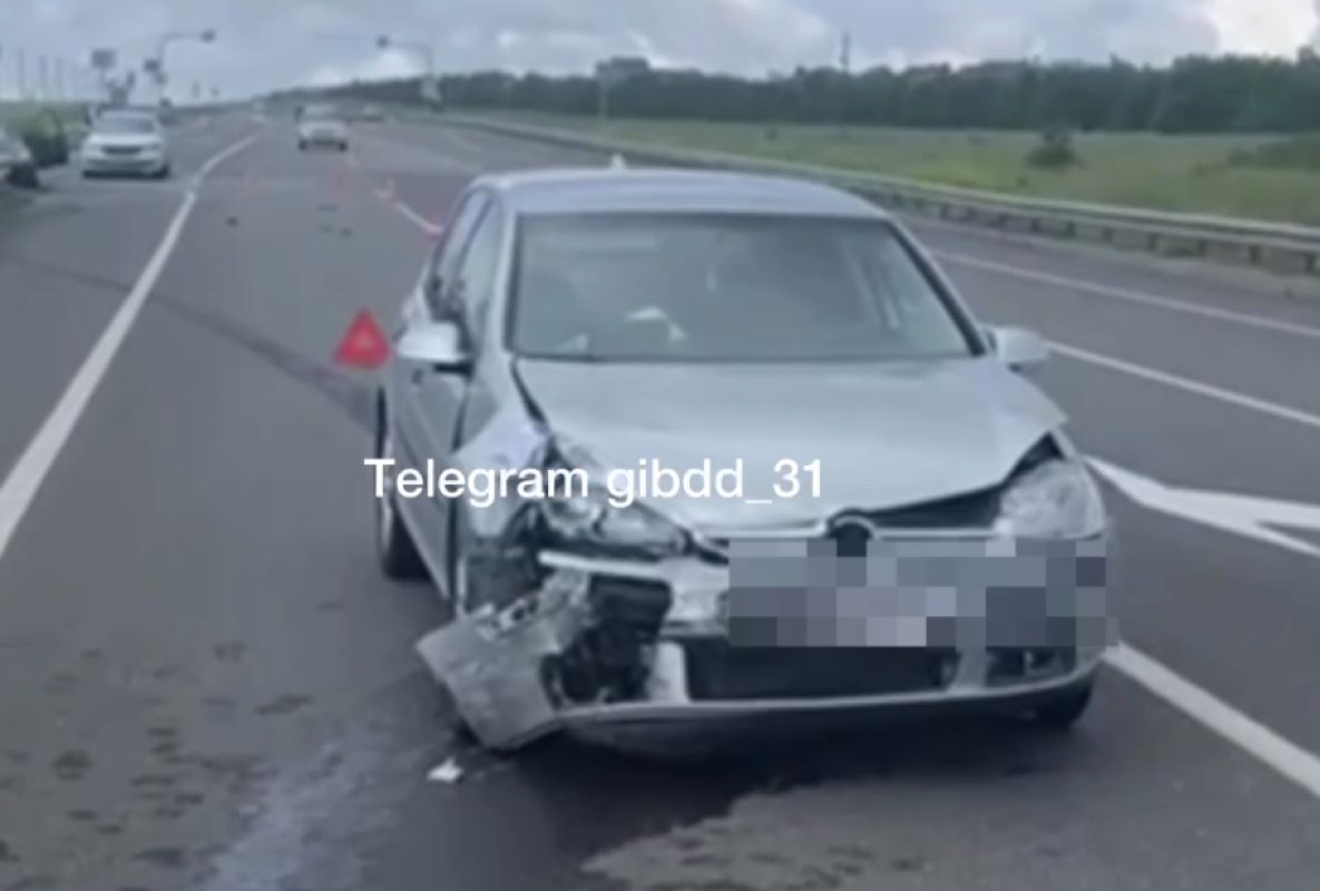 Маленькая девочка пострадала в столкновении двух легковушек под Белгородом