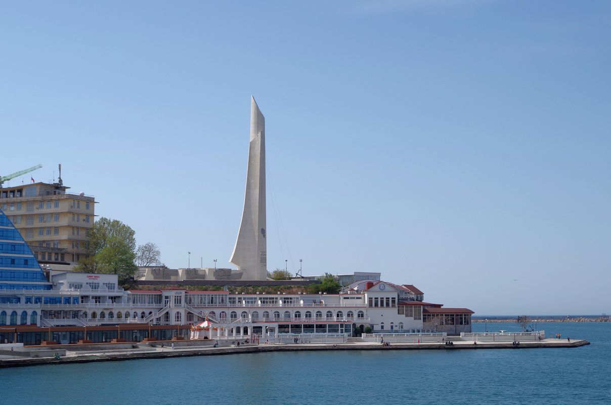 «Пятеро детей в&nbsp;реанимации». Количество жертв атаки на Севастополь вновь выросло&nbsp;