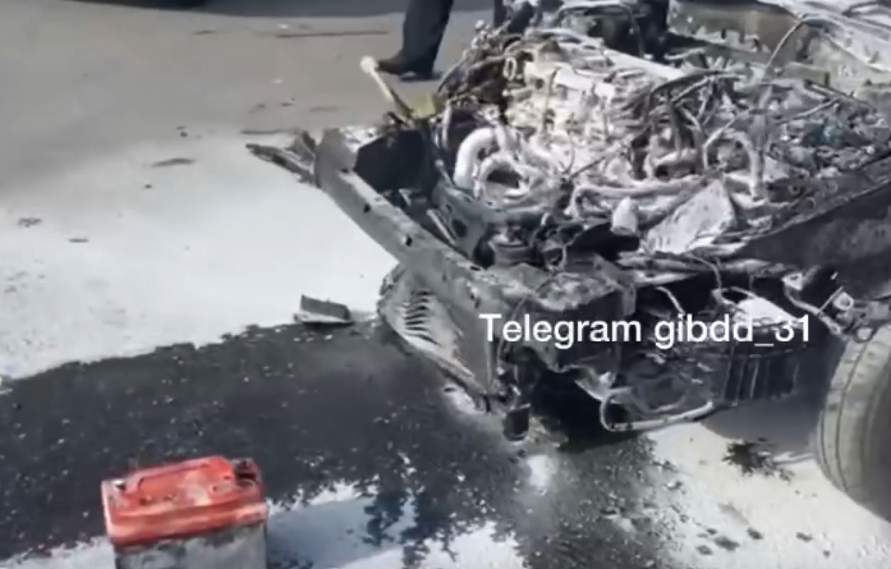 В Драгунском машина насмерть сбила водителя электросамоката и развалилась&nbsp;