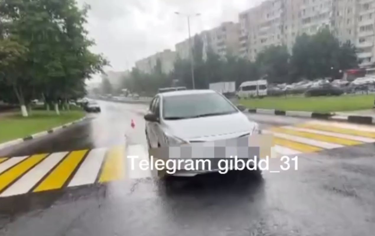 В Старом Осколе пожилая автомобилистка сбила женщину и попала в больницу с подозрением на инсульт