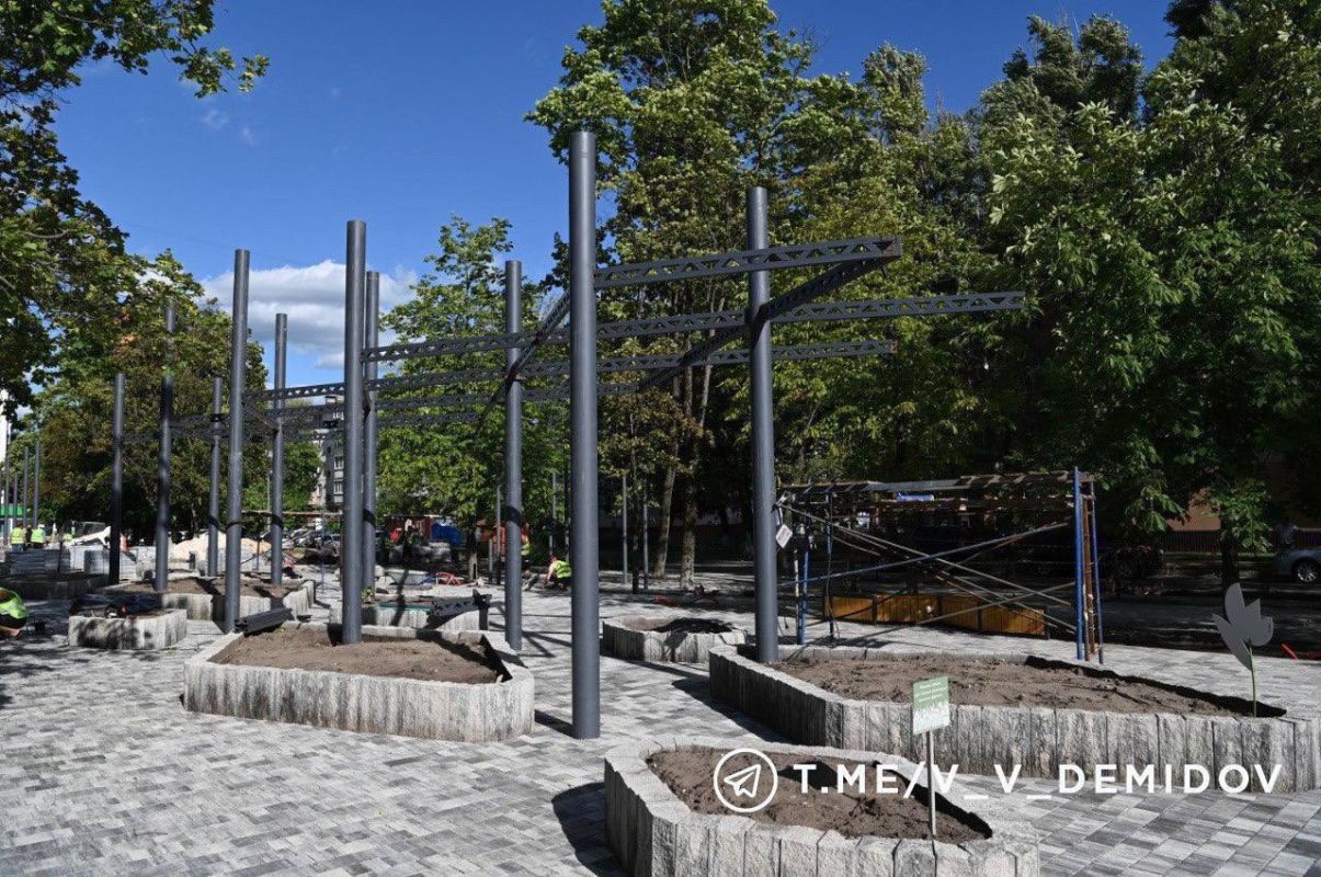 В Белгороде в преддверии Дня города откроют обновленный сквер