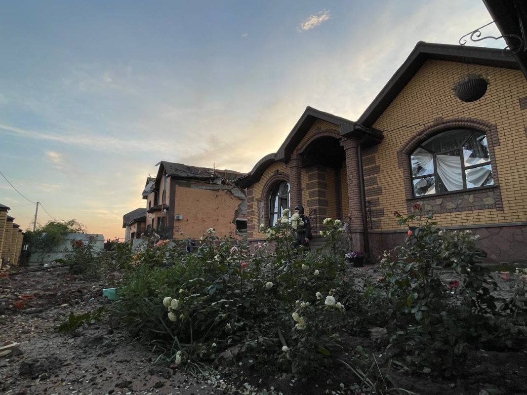 Белгородский губернатор прокомментировал вечерний обстрел — разрушен дом врача