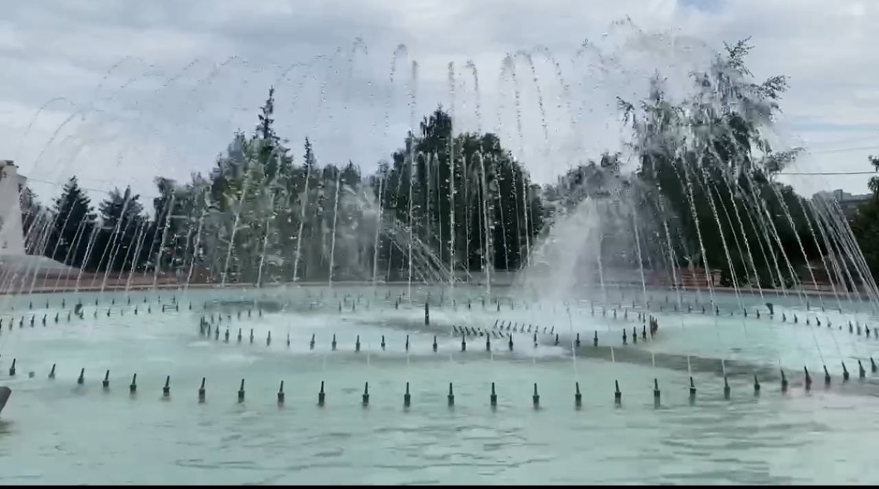 Белгородцев призвали отказаться от купания в фонтанах