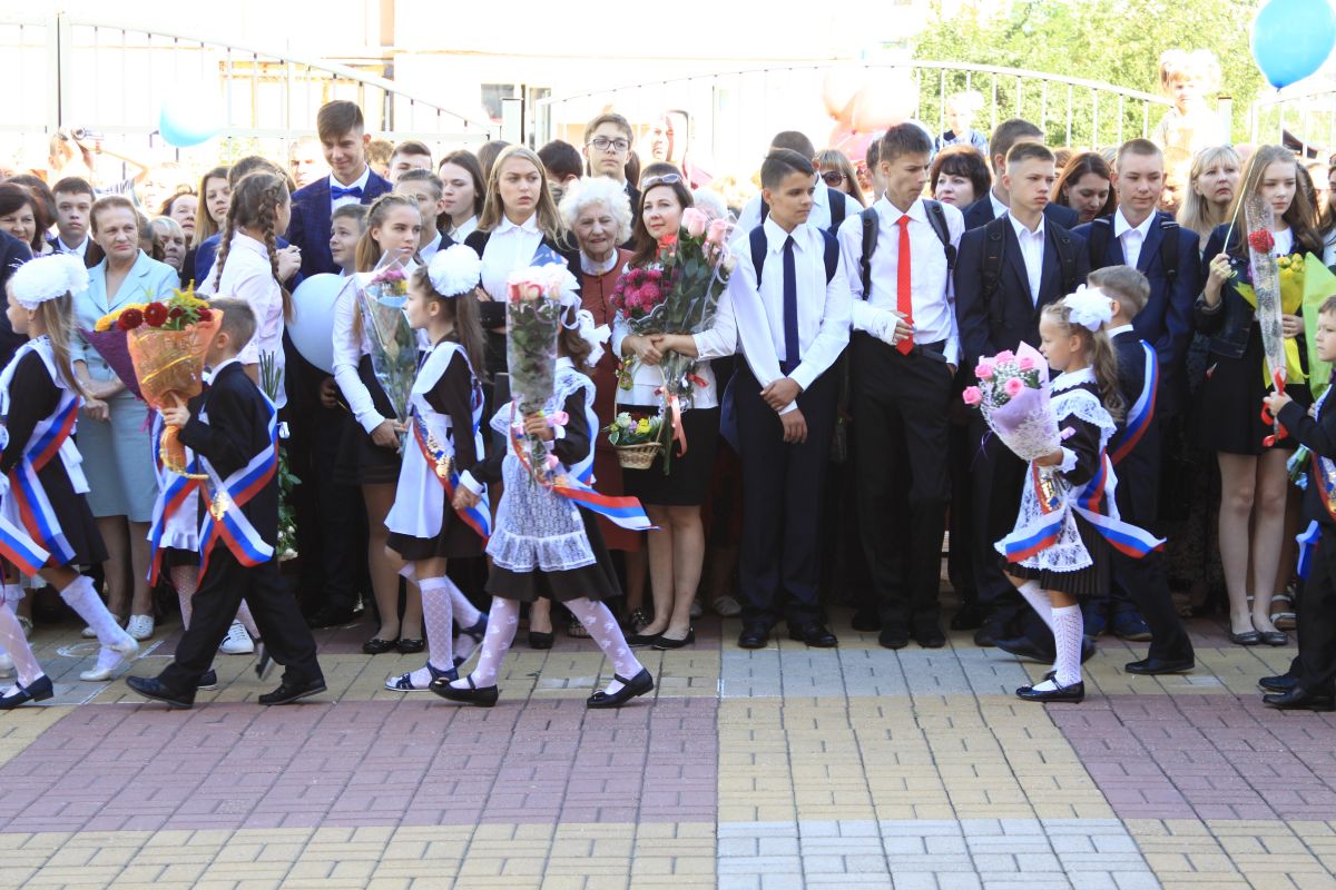 Депутаты предложили ввести ежегодные выплаты семьям школьников и&nbsp;студентов