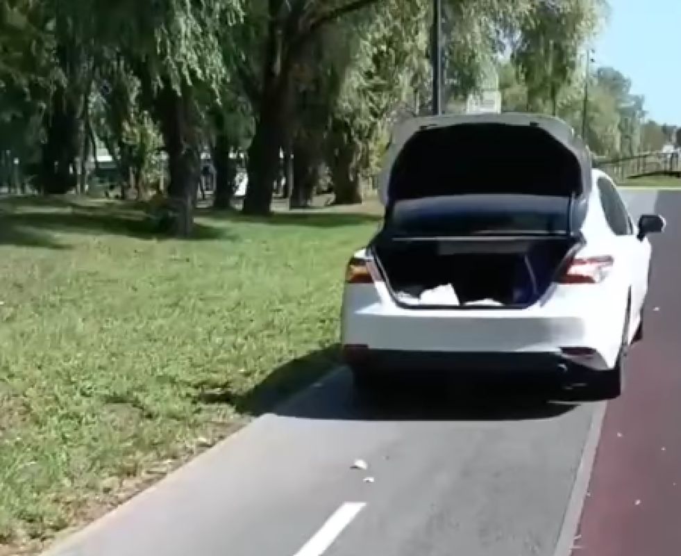 В Белгороде водитель перепутал велодорожку с дорогой и получил штраф